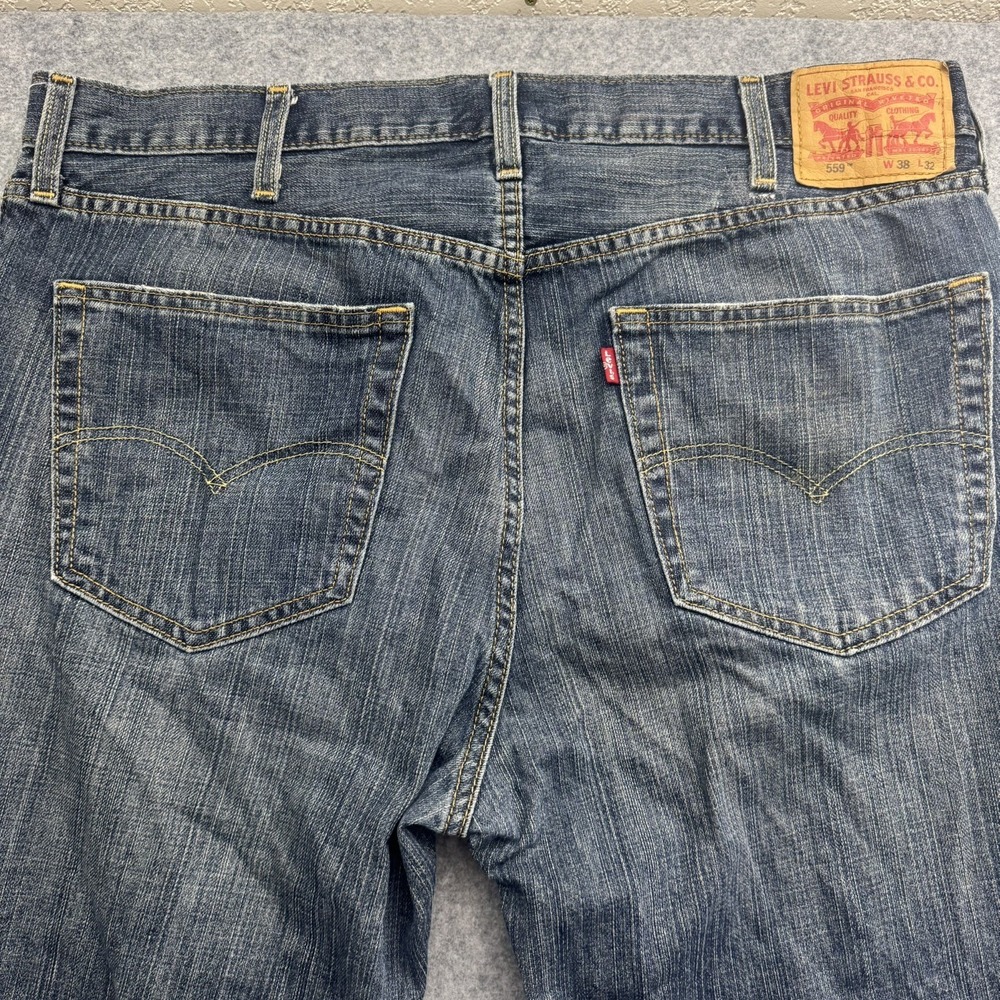 Levi's Men's 559 Relaxed Straight Fit Blue Jeans 38x32 - Picture 7 of 9